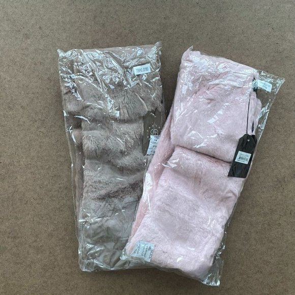 WOMENS PINK SOLID FUR FEEL SOFT SCARF - NWT - SZ: OS - Picture 5 of 5